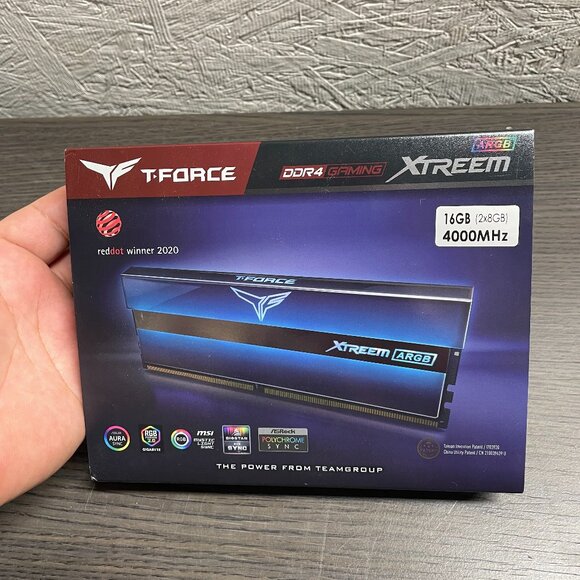 TEAMGROUP T-Force Xtreem ARGB 4000MHz CL18 16GB RAM (2x8GB) - Blue - Picture 1 of 2